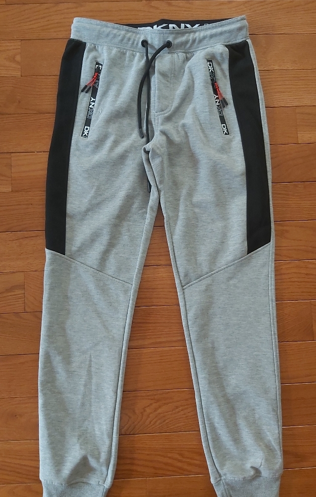 DKNY Men's matching set - Picture 3 of 10
